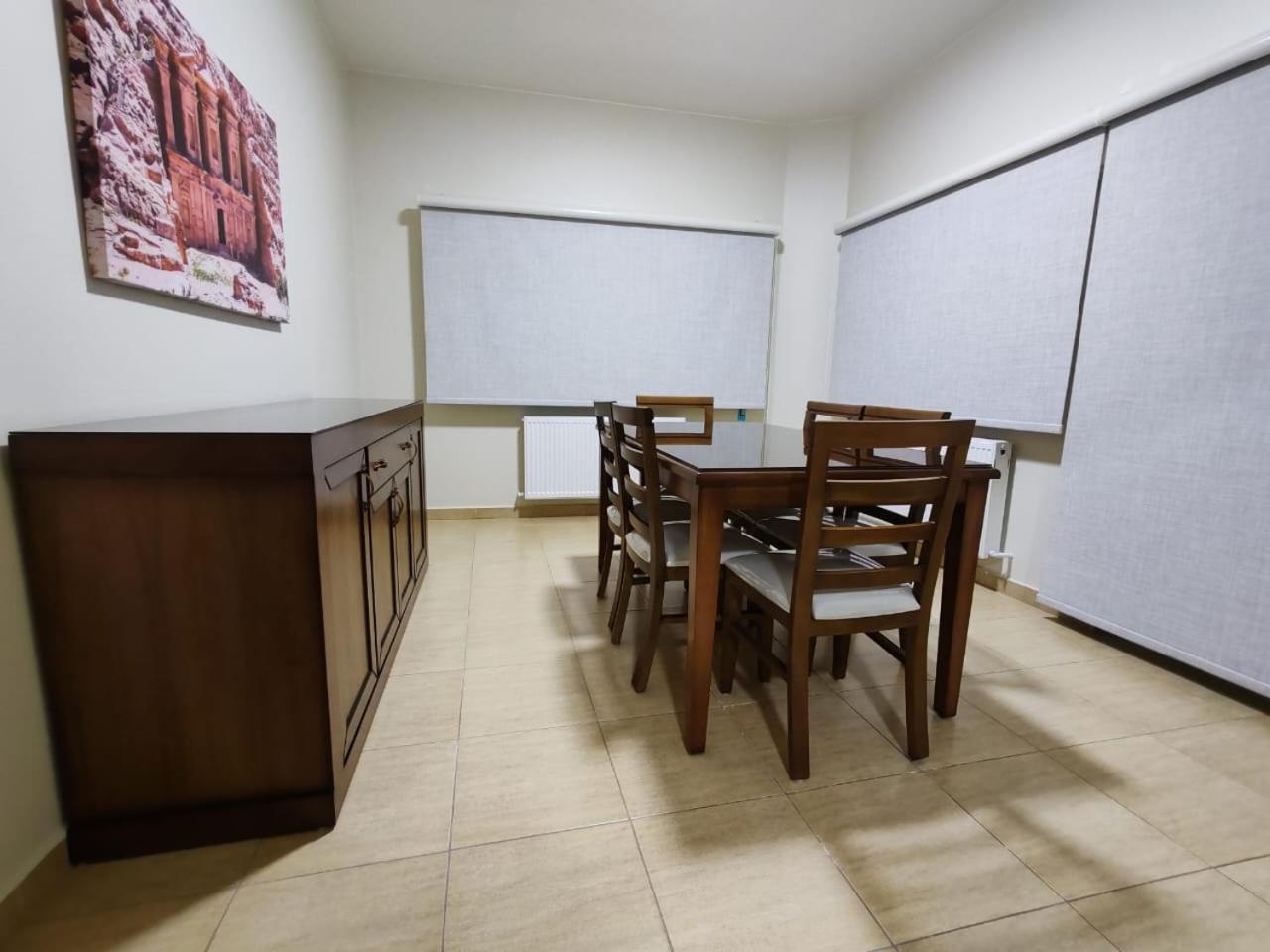 Cmk Housing Apartment Мадаба Екстериор снимка
